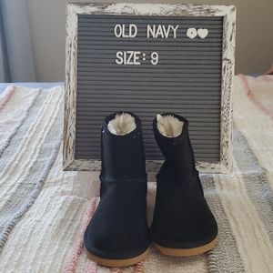 Girls faux fur boots